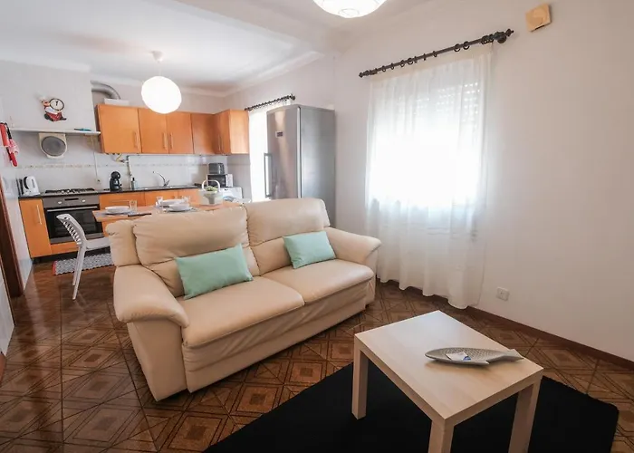 홈스테이 Besugo's House &